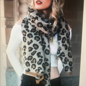 ❤️Last 1 Left!!!❤️Leopard Blanket Scarf